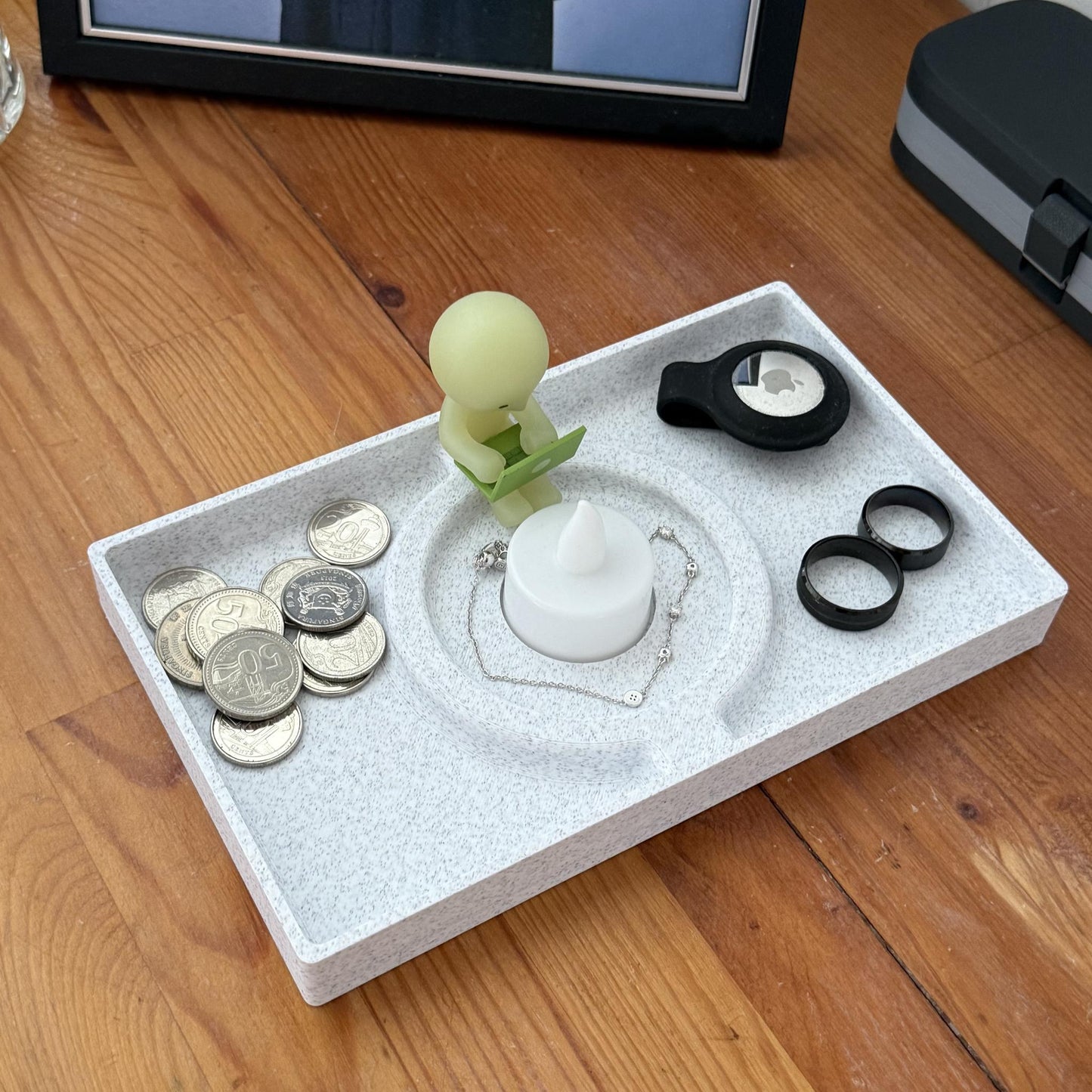 Accessories Tray | Pool Edition